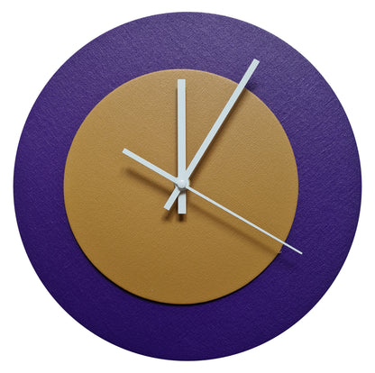Pop Art Wanduhr Lila  Hellbraun mit weißen Zeigern 30 cm rund
