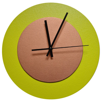 Pop Art Wanduhr Farngrün  Bronzefarben mit  schwarzen Zeigern 30 cm rund
