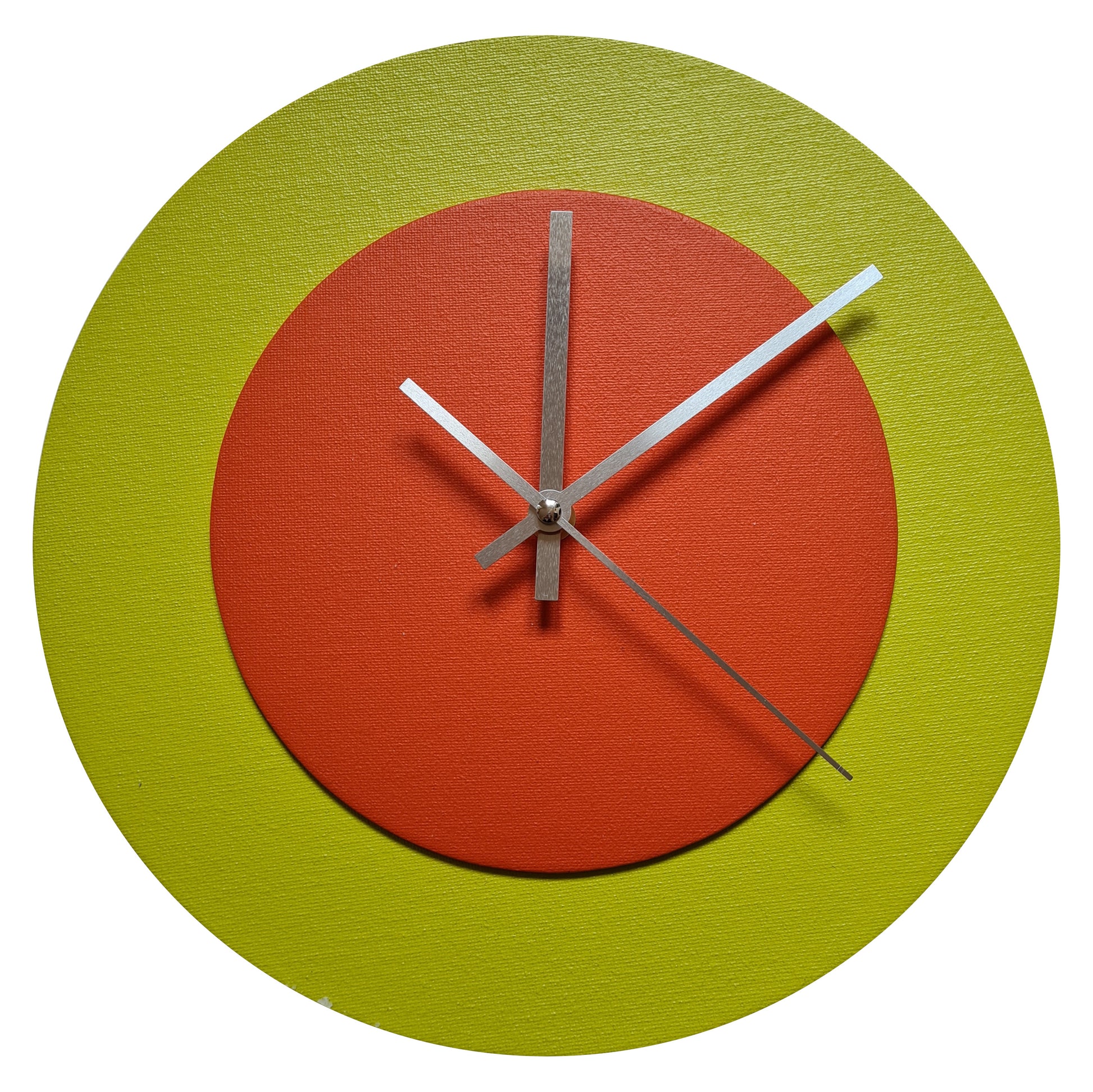 Pop Art Wanduhr Farngrün  Orangefarben mit silbernen Zeigern 30 cm rund
