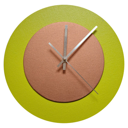 Pop Art Wanduhr Farngrün  Bronzefarben mit  silbernen Zeigern 30 cm rund
