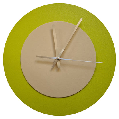 Pop Art Wanduhr Farngrün  Cremefarben mit silbernen Zeigern 30 cm rund
