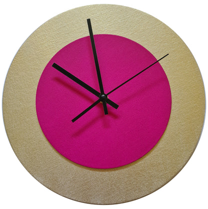 Pop Art Wanduhr Gold  Magentafarben mit schwarzen Zeigern 30 cm rund