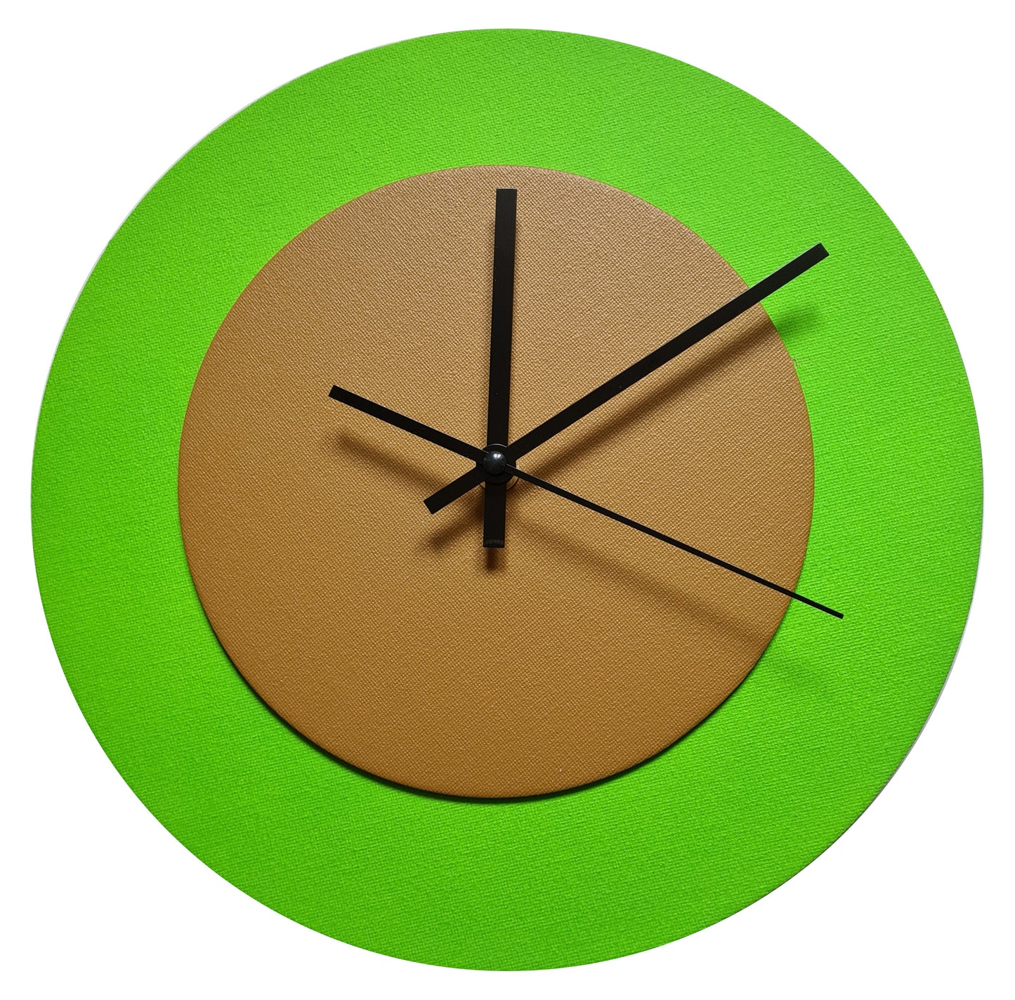 Pop Art Wanduhr Hellgrün  Hellbraun mit schwarzen Zeigern 30 cm rund
