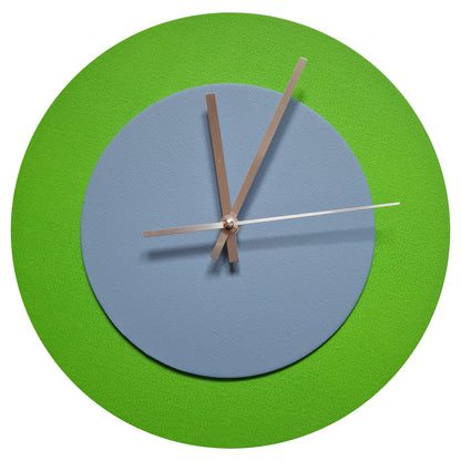 Pop Art Wanduhr Hellgrün Hellblau  mit silbernen Zeigern 30 cm rund

