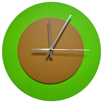 Pop Art Wanduhr Hellgrün  Hellbraun mit silbernen Zeigern 30 cm rund
