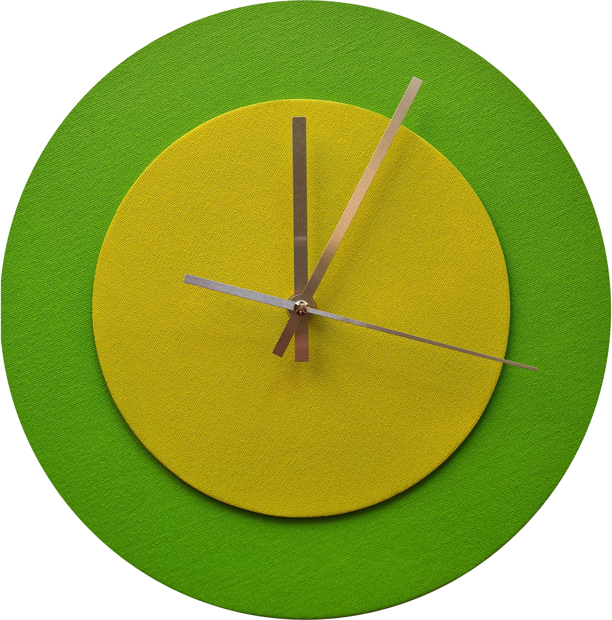 Pop Art Wanduhr Hellgrün  Farngrün mit silbernen Zeigern 30 cm rund
