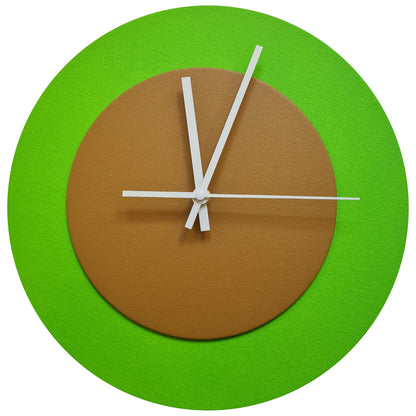 Pop Art Wanduhr Hellgrün  Hellbraun mit weißen Zeigern 30 cm rund
