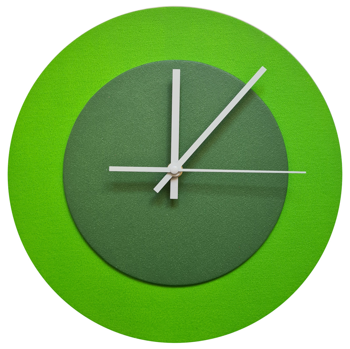 Pop Art Wanduhr Hellgrün  Laubgrün mit weißen Zeigern 30 cm rund
