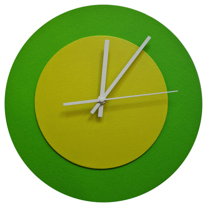 Pop Art Wanduhr Hellgrün  Farngrün mit weißen Zeigern 30 cm rund
