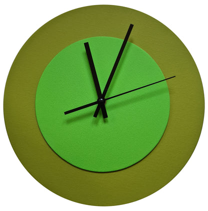 Pop Art Wanduhr Olivgrün  Hellgrün mit schwarzen Zeigern 30 cm rund
