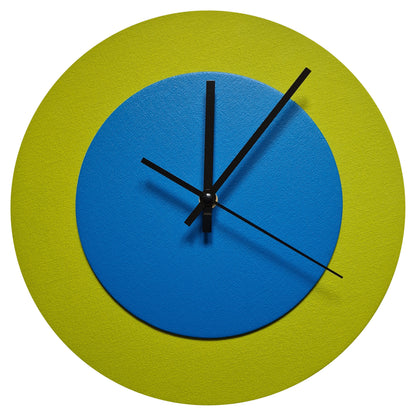 Pop Art Wanduhr Olivgrün  Mittelblau mit schwarzen Zeigern 30 cm rund
