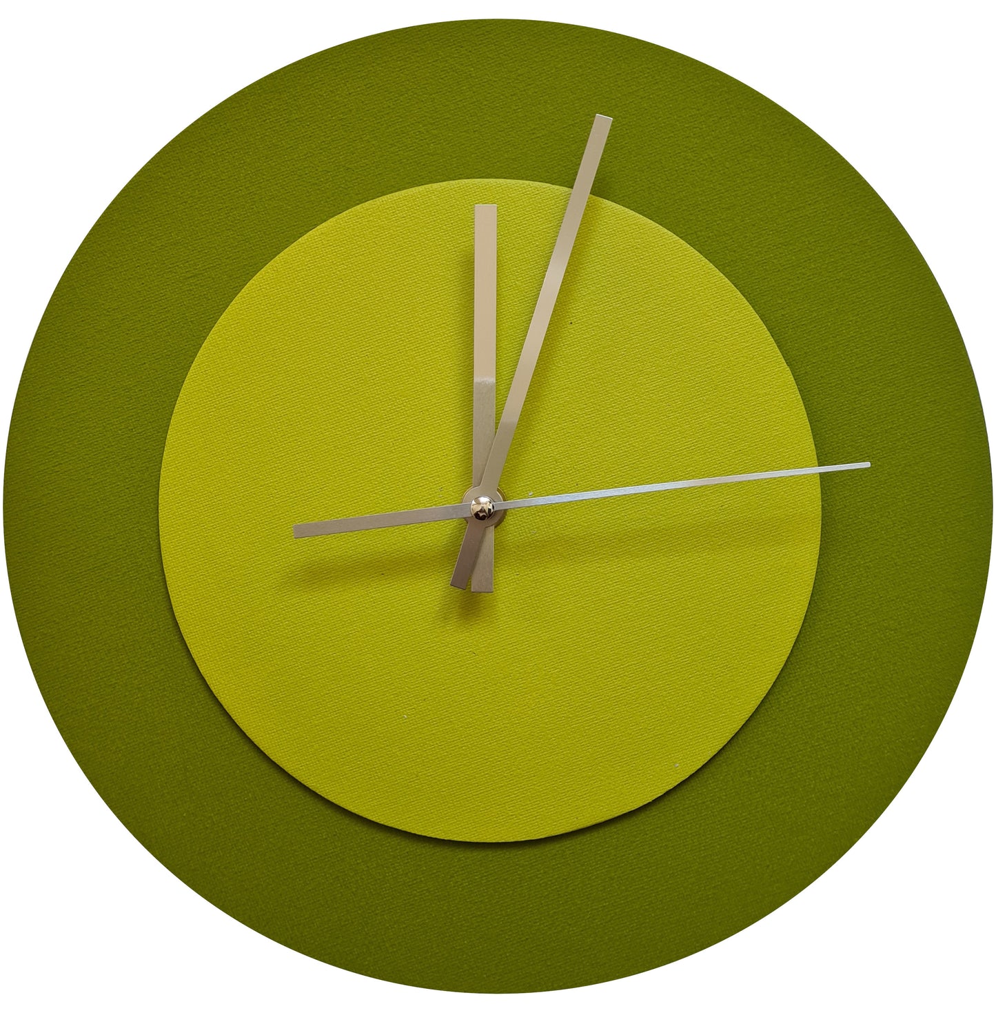 Pop Art Wanduhr Olivgrün  Farngrün mit silbernen Zeigern 30 cm rund
