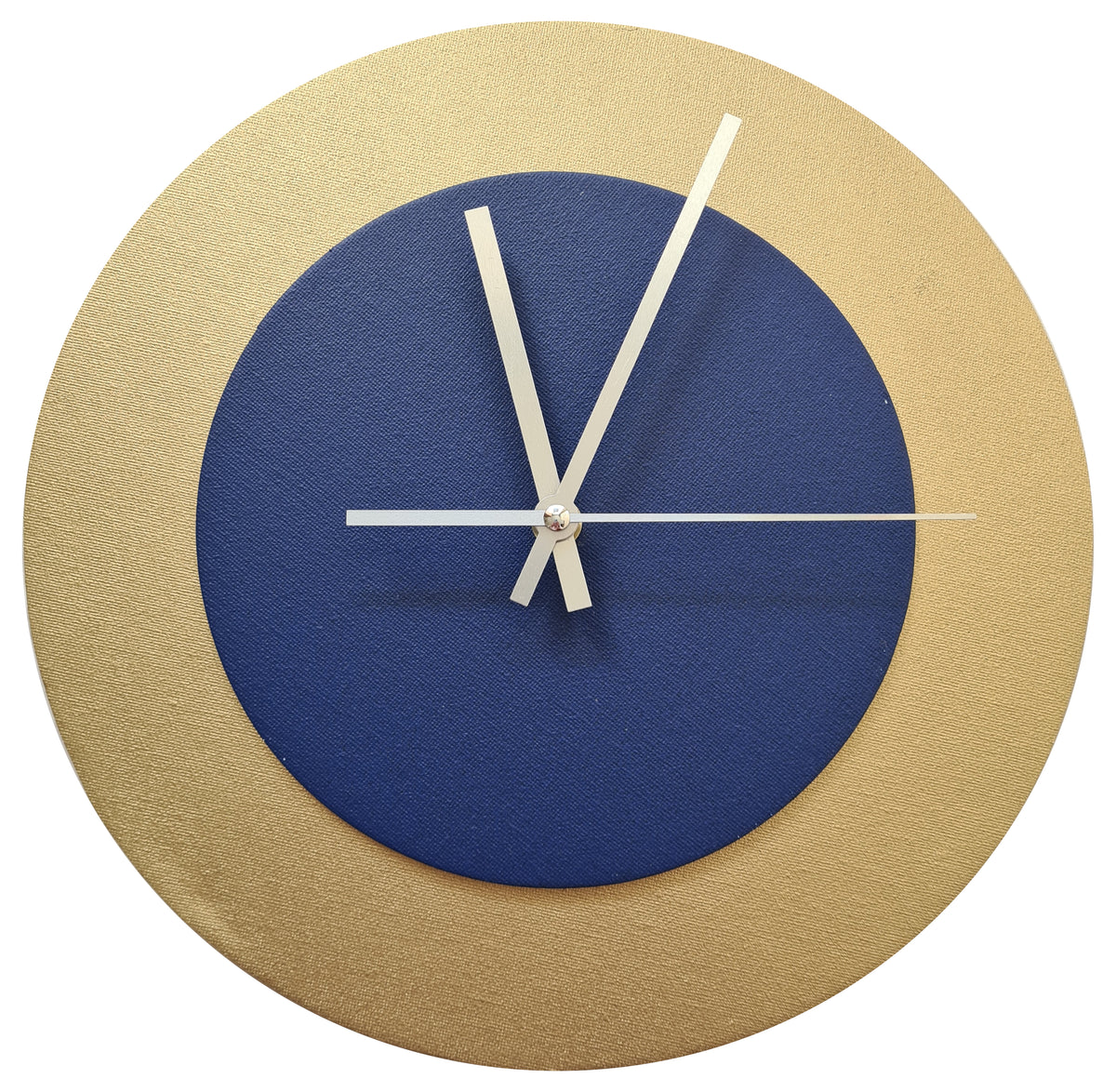 Pop Art Wanduhr Gold  Dunkelblau mit silbernen Zeigern 30 cm rund