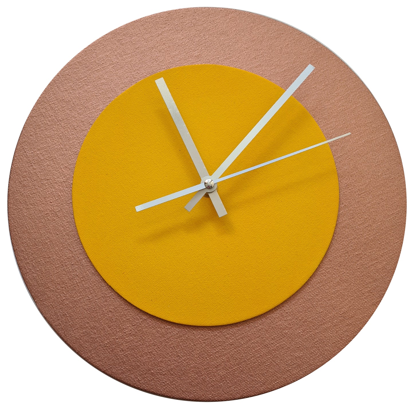 Pop Art Wanduhr Bronze  Sonnengelb mit silbernen Zeigern 30 cm rund