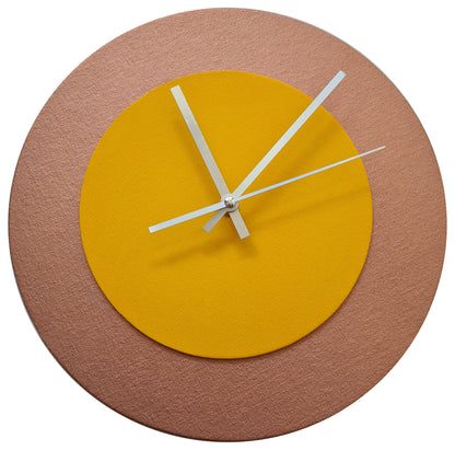 Pop Art Wanduhr Bronze  Sonnengelb mit silbernen Zeigern 30 cm rund
