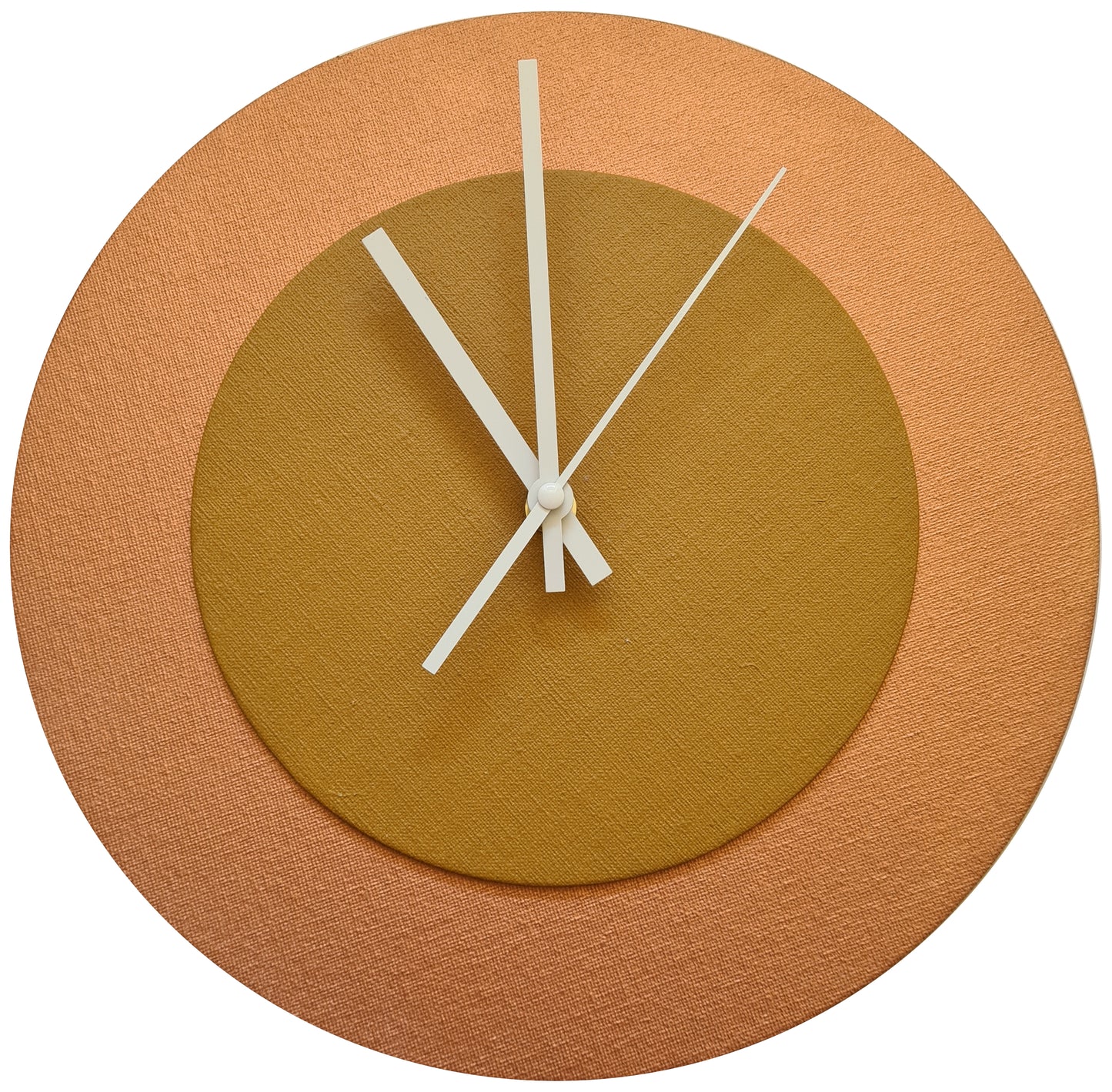 Pop Art Wanduhr Bronze  Hellbraun mit weißen Zeigern 30 cm rund