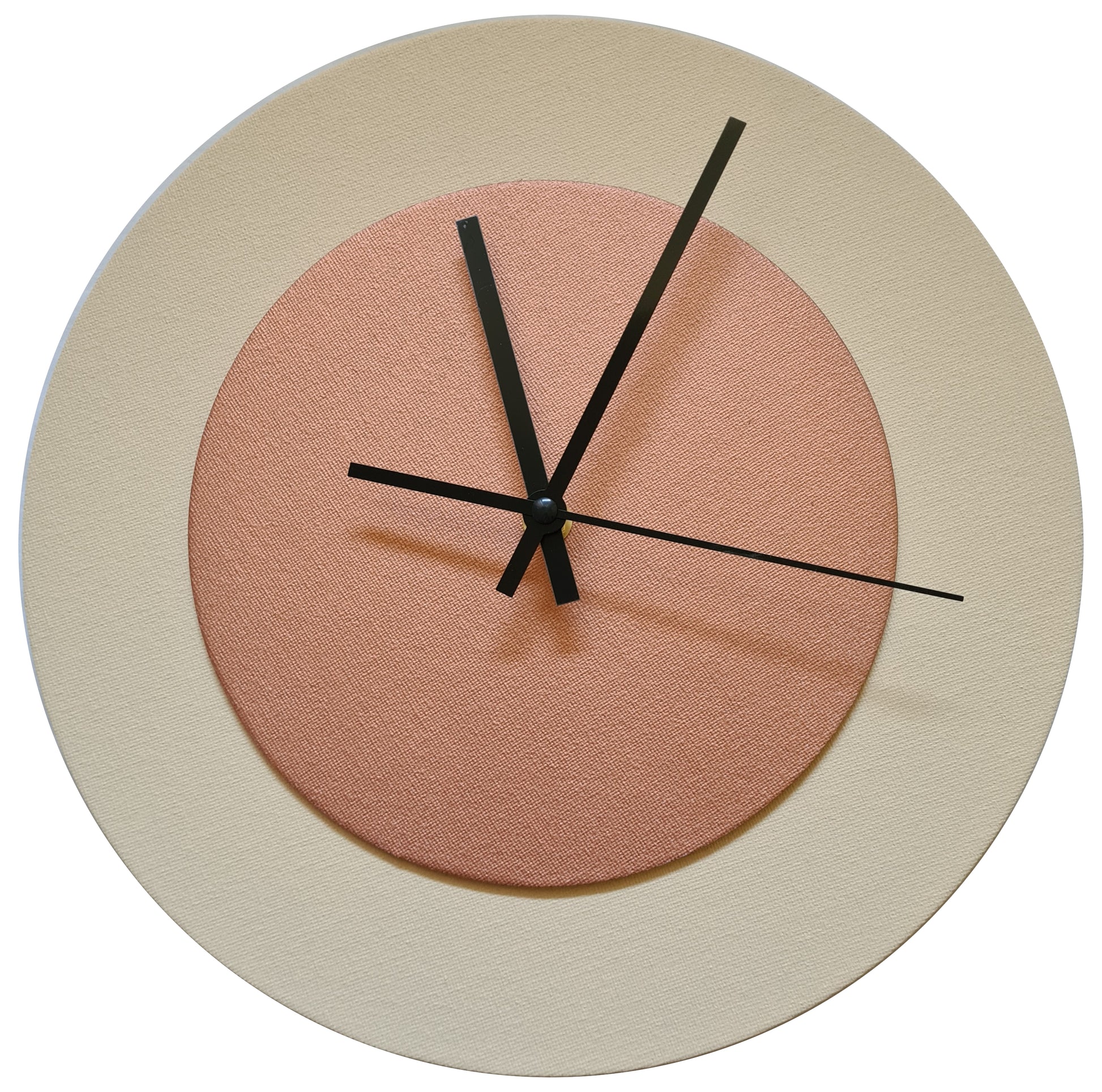 Pop Art Wanduhr Creme Bronzefarben mit schwarzen Zeigern 30 cm rund
