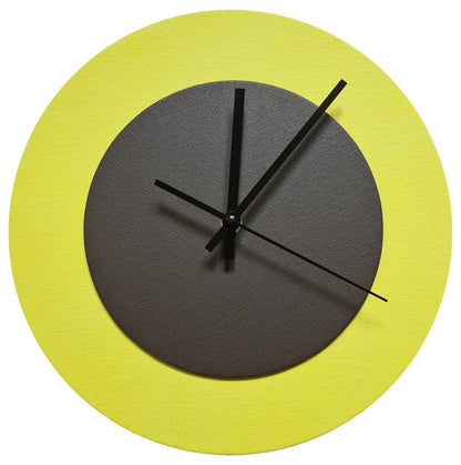 Pop Art Wanduhr Hellgelb  Dunkelbraun mit schwarzen Zeigern 30 cm rund