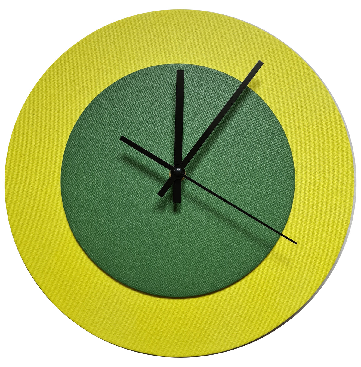 Pop Art Wanduhr Hellgelb  Laubgrün mit schwarzen Zeigern 30 cm rund