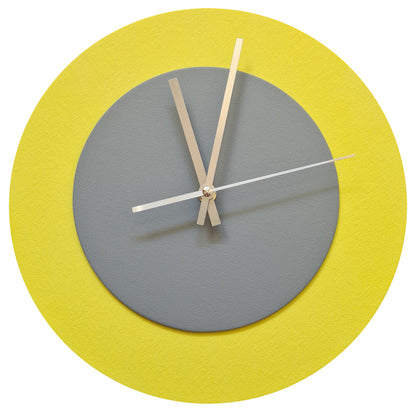 Pop Art Wanduhr Hellgelb  Grau mit silbernen Zeigern 30 cm rund