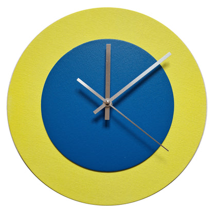 Pop Art Wanduhr Hellgelb Hellblau  mit silbernen Zeigern 30 cm rund