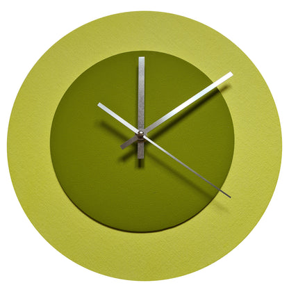 Pop Art Wanduhr Hellgelb  Olivgrün mit silbernen Zeigern 30 cm rund