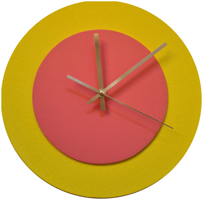 Pop Art Wanduhr Hellgelb  Rosafarben mit silbernen Zeigern 30 cm rund