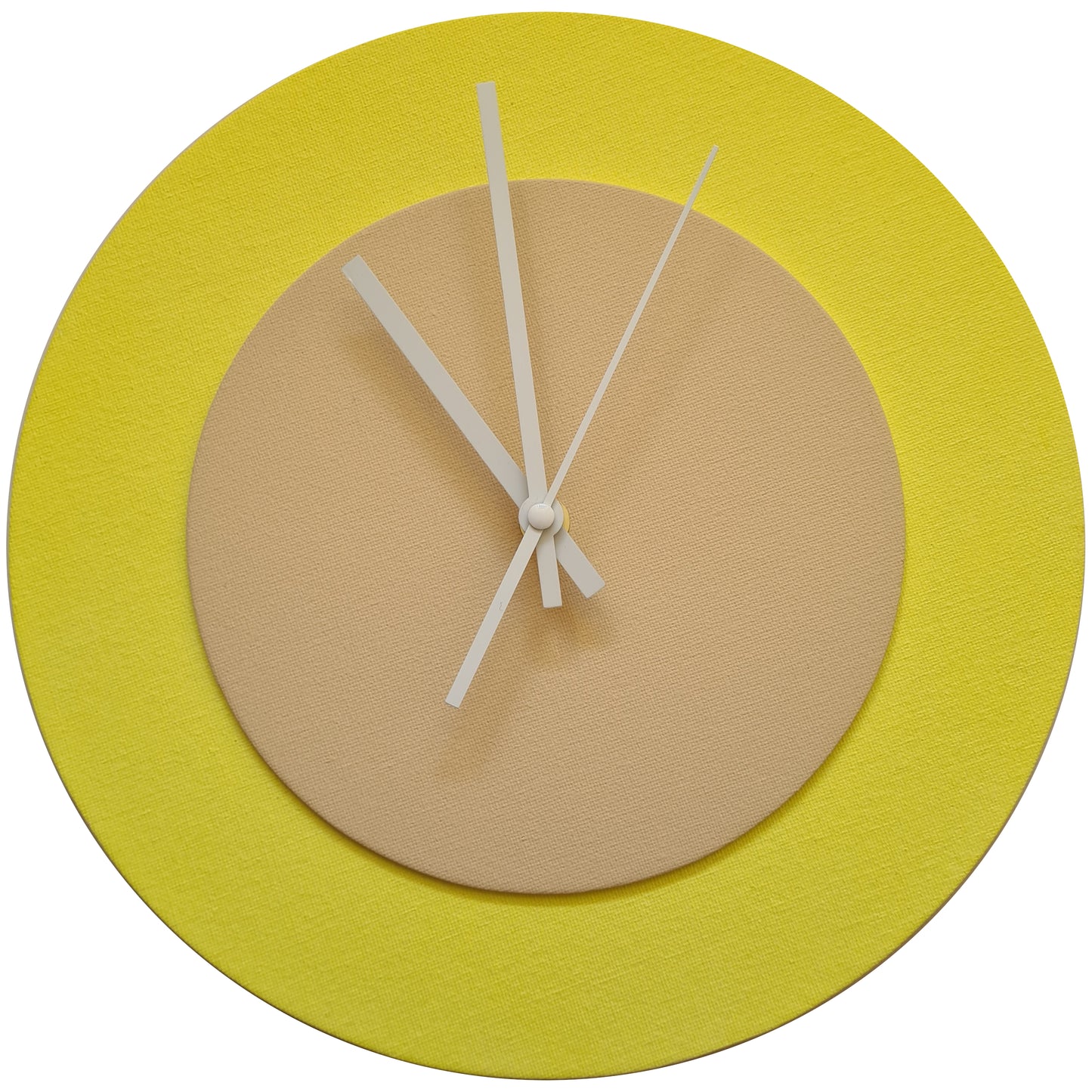 Pop Art Wanduhr Hellgelb  Cremefarben mit weißen Zeigern 30 cm rund
