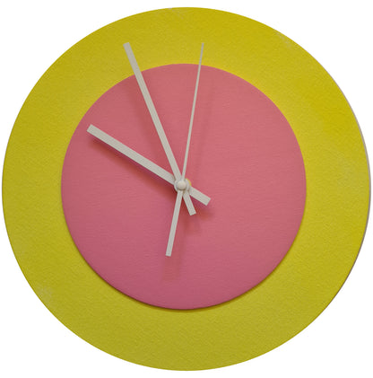 Pop Art Wanduhr Hellgelb  Rosafarben mit weißen Zeigern 30 cm rund
