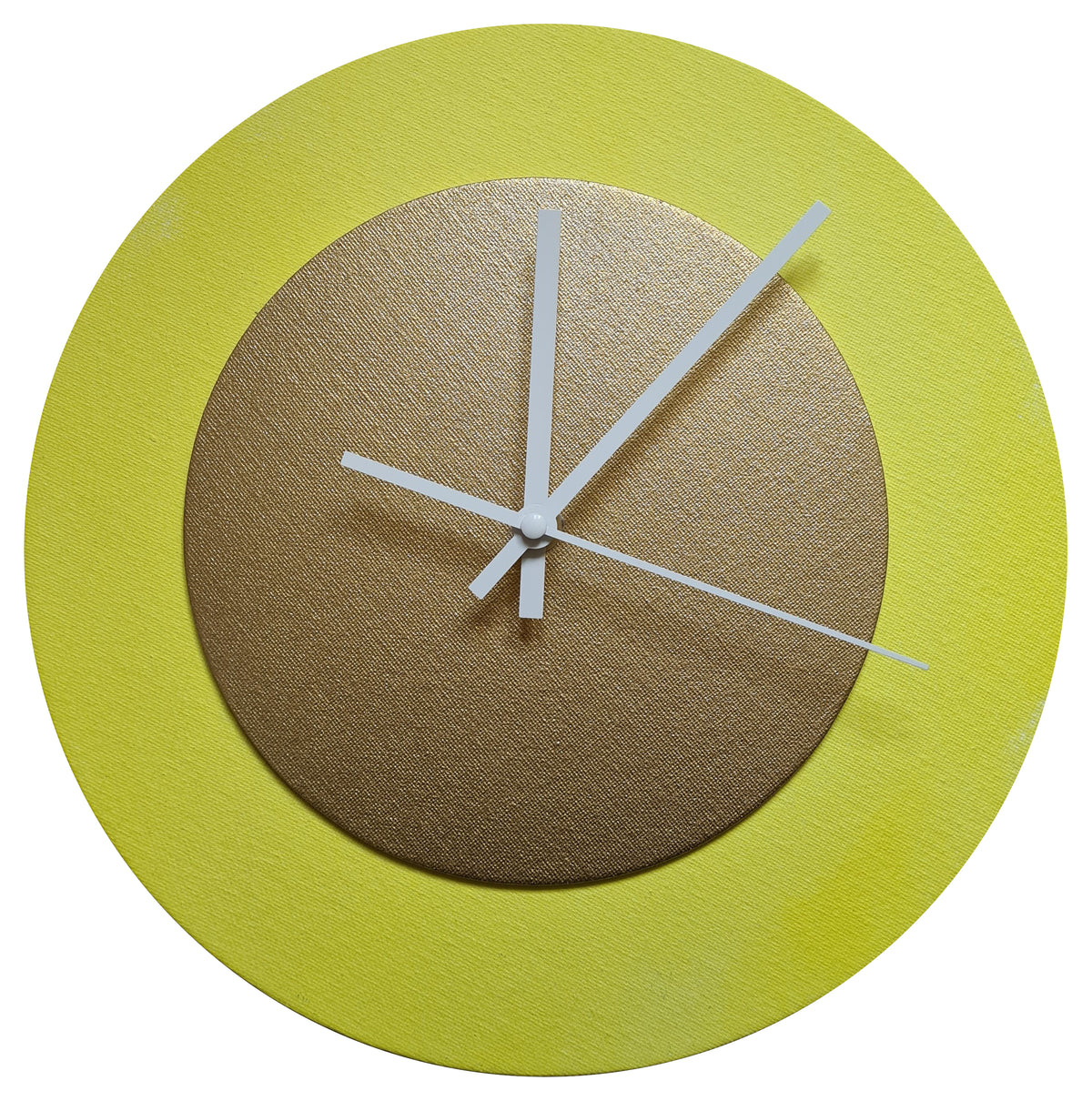 Pop Art Wanduhr Hellgelb  Bronzefarben mit  weißen Zeigern 30 cm rund