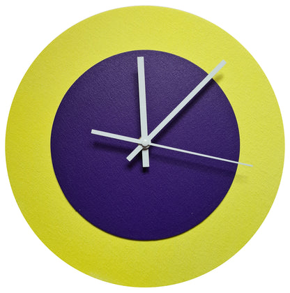 Pop Art Wanduhr Hellgelb  Lilafarben mit weißen Zeigern 30 cm rund