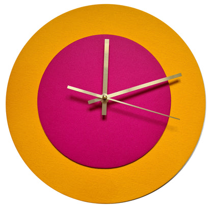Pop Art Wanduhr Sonnengelb  Magentafarben mit goldenen Zeigern 30 cm rund