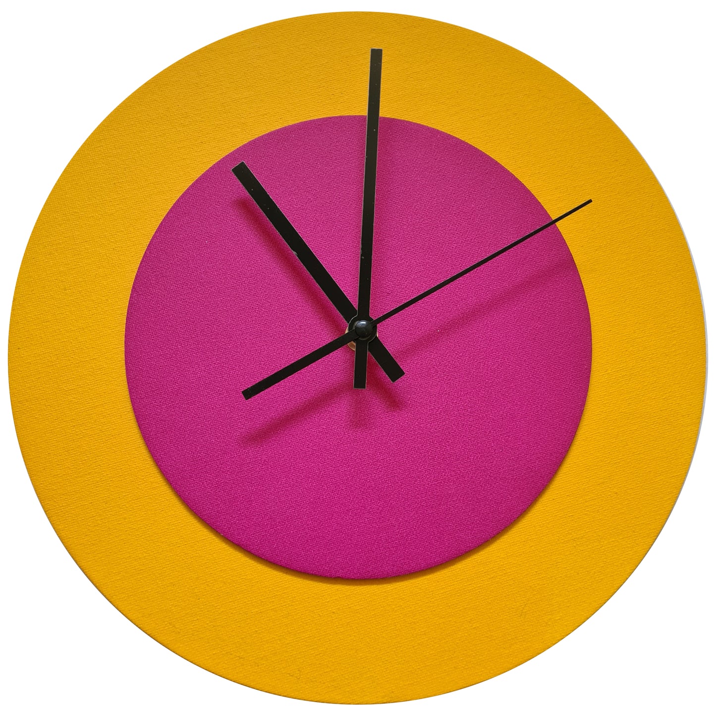 Pop Art Wanduhr Sonnengelb  Magentafarben mit schwarzen Zeigern 30 cm rund
