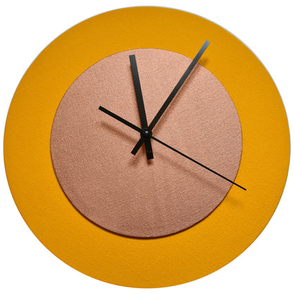 Pop Art Wanduhr Sonnengelb  Bronzefarben mit  schwarzen Zeigern 30 cm rund
