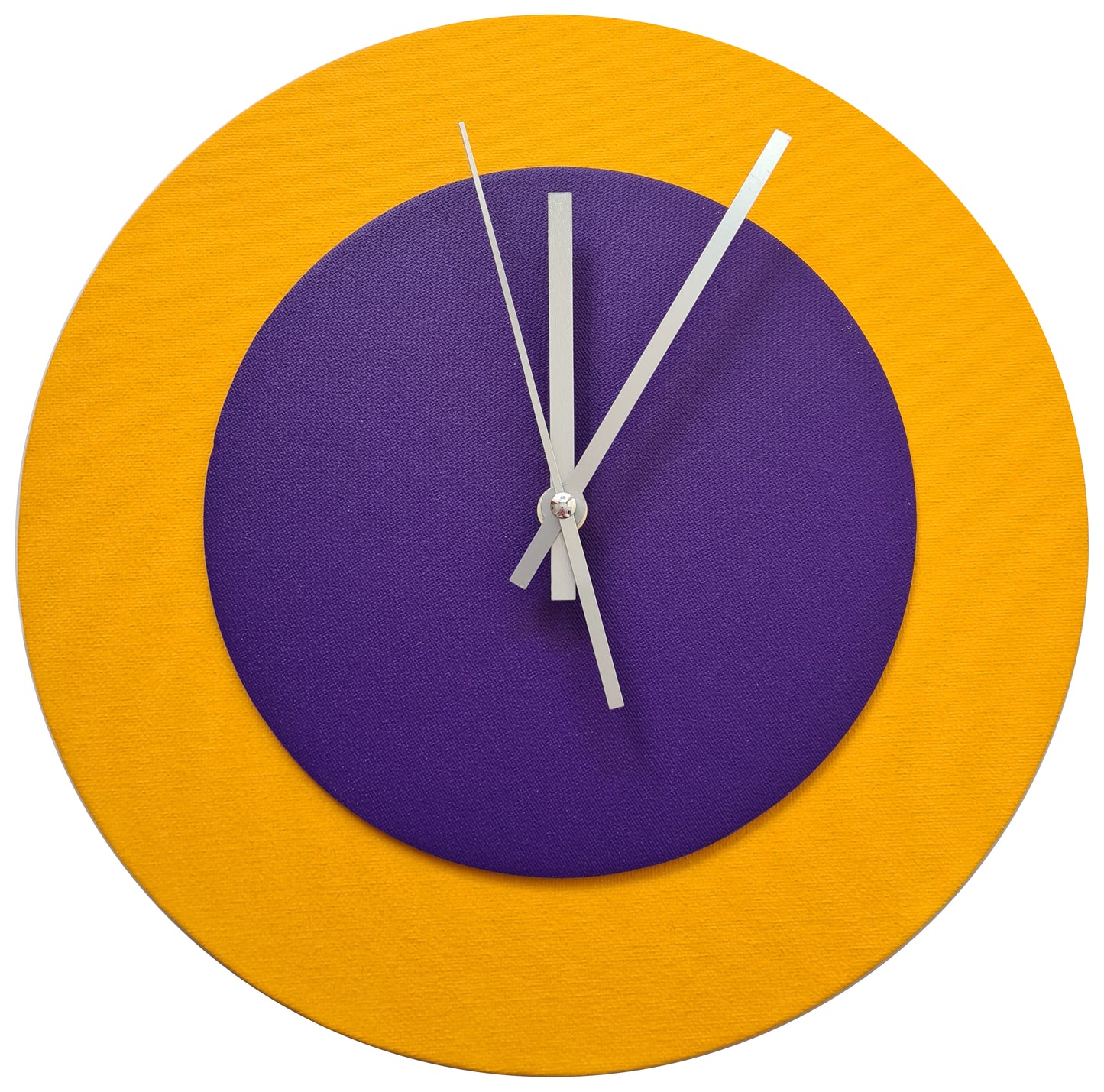 Pop Art Wanduhr Sonnengelb  Lilafarben mit silbernen Zeigern 30 cm rund
