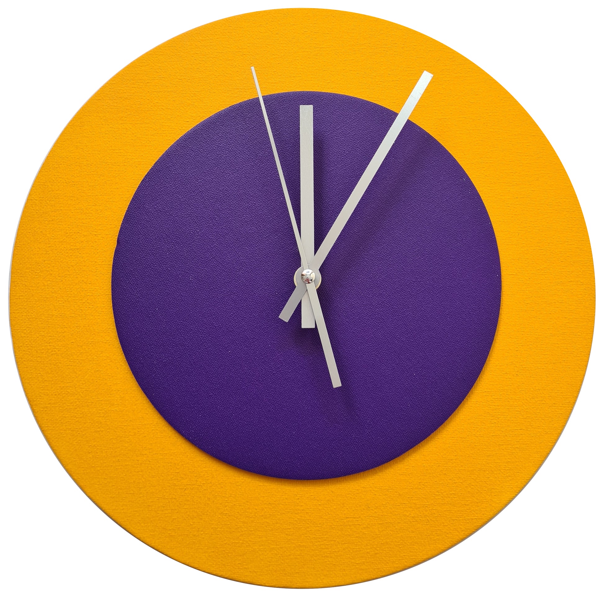 Pop Art Wanduhr Sonnengelb  Lilafarben mit silbernen Zeigern 30 cm rund
