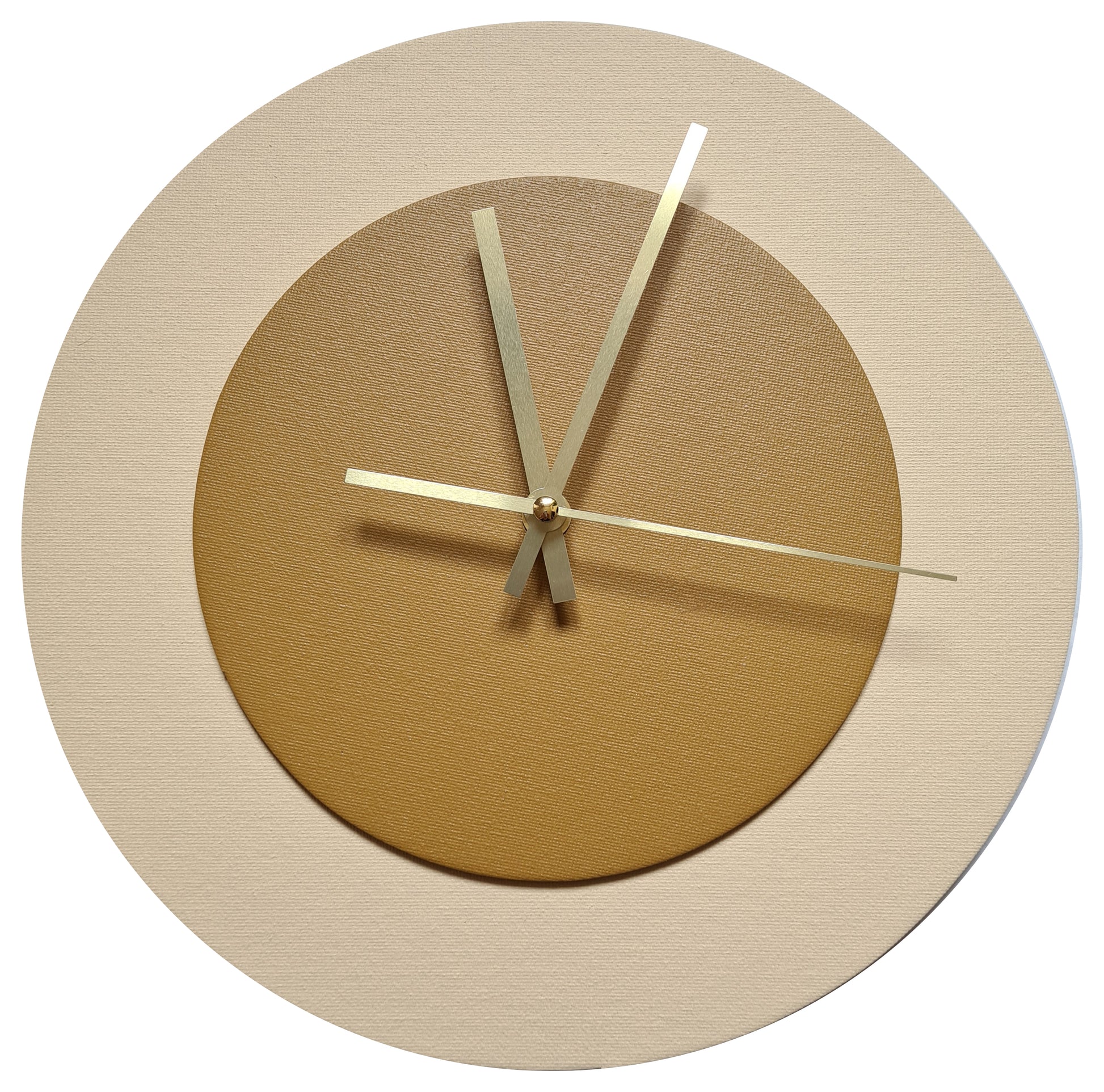 Pop Art Wanduhr Creme Hellbraun mit goldenen Zeigern 30 cm rund