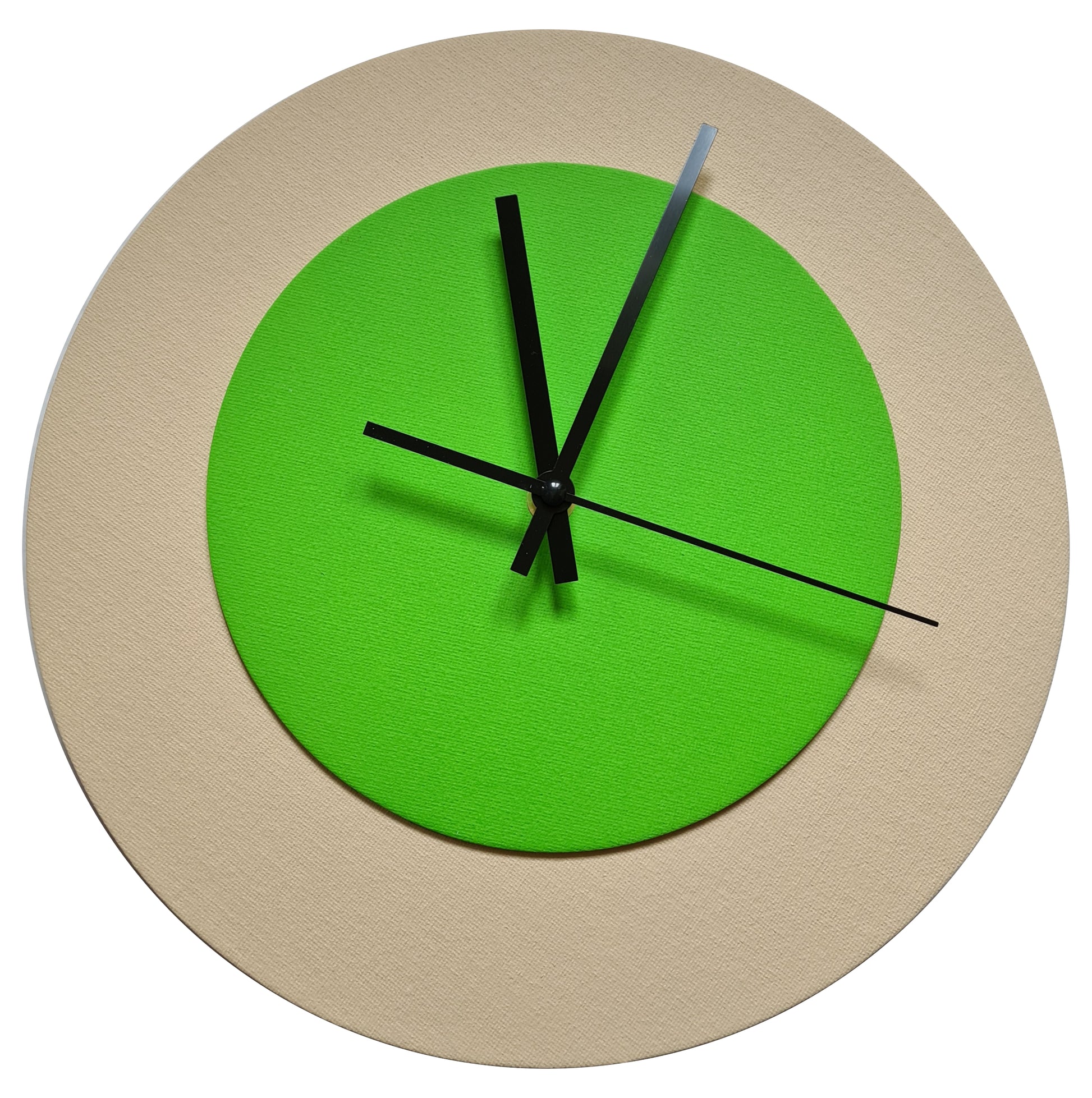 Pop Art Wanduhr Creme Hellgrün mit schwarzen Zeigern 30 cm rund
