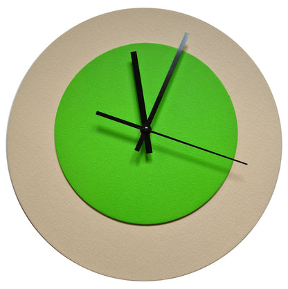 Pop Art Wanduhr Creme Hellgrün mit schwarzen Zeigern 30 cm rund