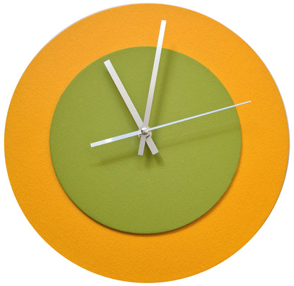 Pop Art Wanduhr Sonnengelb  Olivgrün mit silbernen Zeigern 30 cm rund
