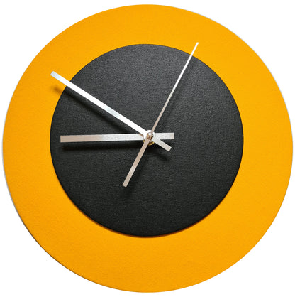 Pop Art Wanduhr Sonnengelb  Schwarz mit silbernen Zeigern 30 cm rund
