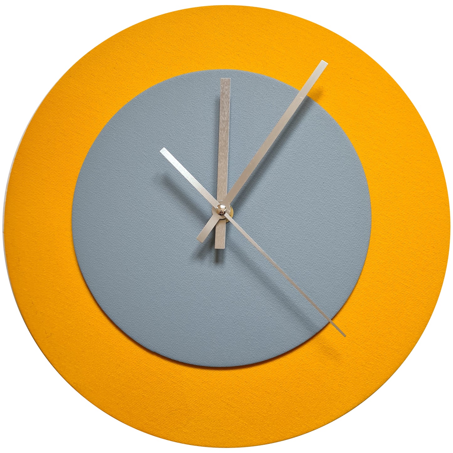 Pop Art Wanduhr Sonnengelb Hellblau  mit silbernen Zeigern 30 cm rund
