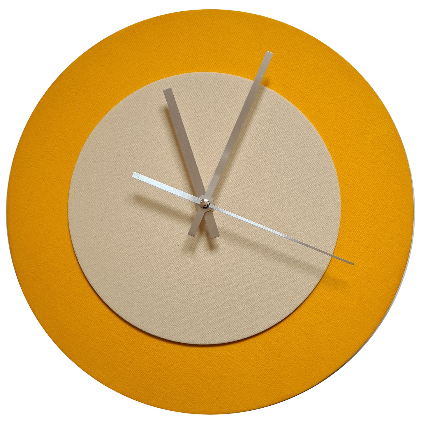 Pop Art Wanduhr Sonnengelb  Cremefarben mit silbernen Zeigern 30 cm rund
