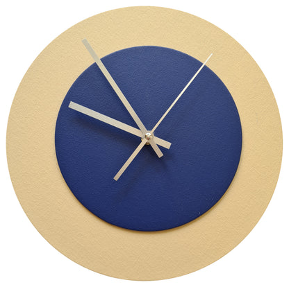 Pop Art Wanduhr Creme Dunkelblau mit goldenen Zeigern 30 cm rund