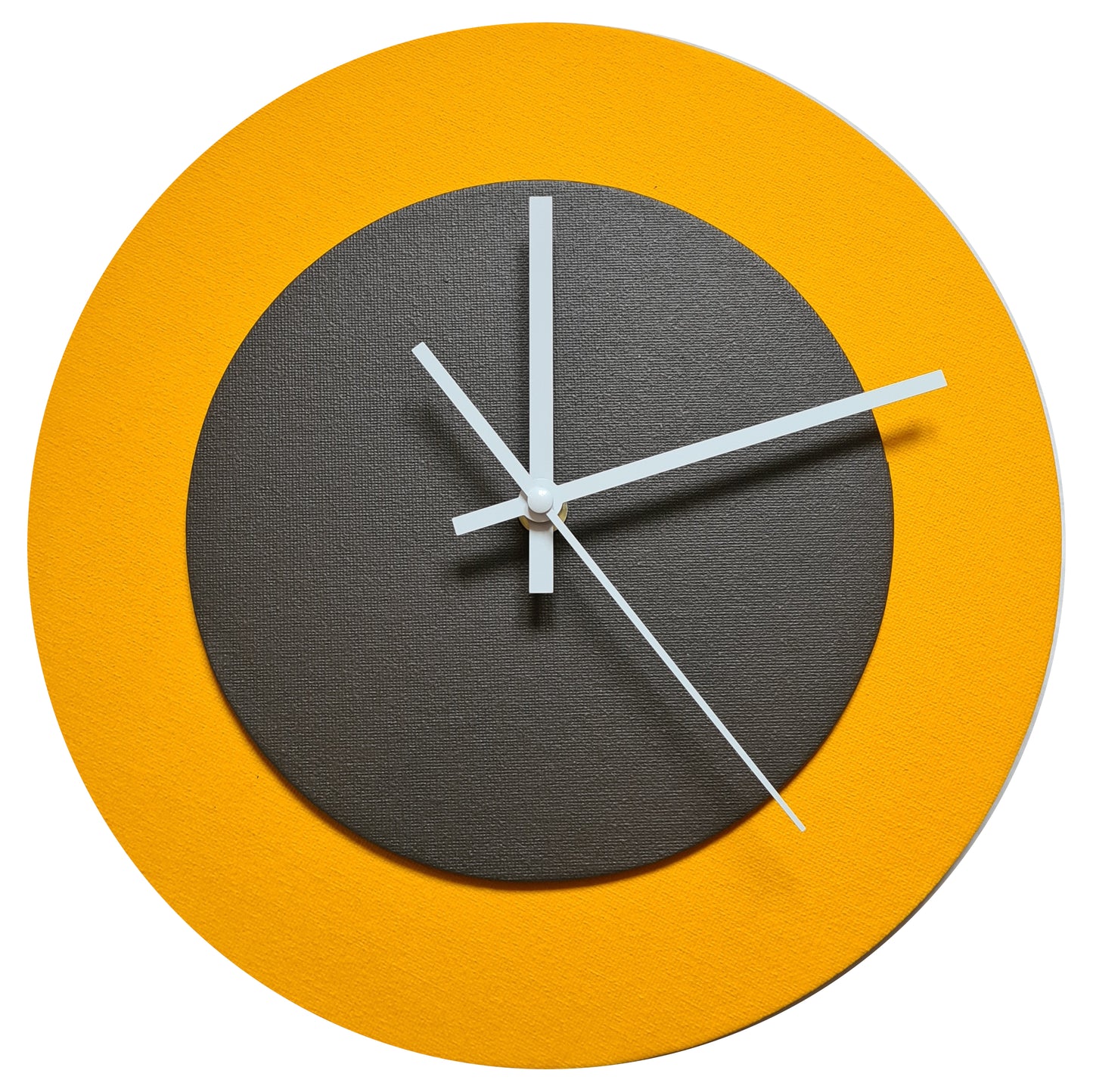 Pop Art Wanduhr Sonnengelb  Dunkelbraun mit weißen Zeigern 30 cm rund
