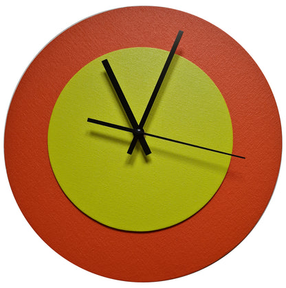 Pop Art Wanduhr Orange  Farngrün mit schwarzen Zeigern 30 cm rund
