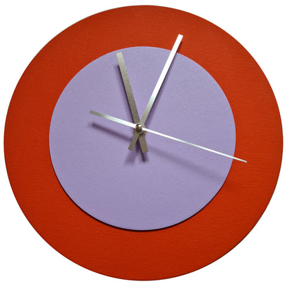 Pop Art Wanduhr Orange  Fliederfarben mit silbernen Zeigern 30 cm rund
