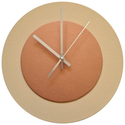 Pop Art Wanduhr Creme Bronzefarben mit silbernen Zeigern 30 cm rund