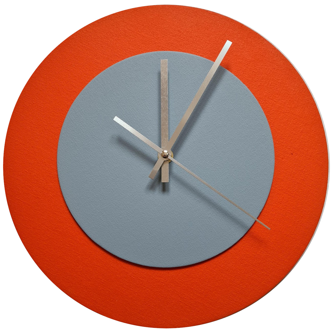 Pop Art Wanduhr Orange  Grau mit silbernen Zeigern 30 cm rund
