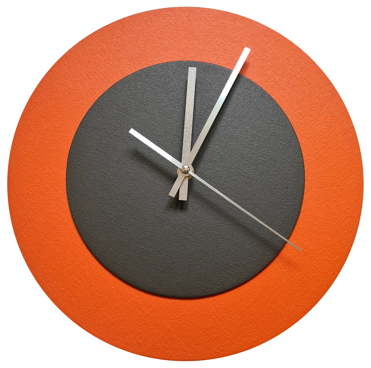 Pop Art Wanduhr Orange  Dunkelbraun mit silbernen Zeigern 30 cm rund
